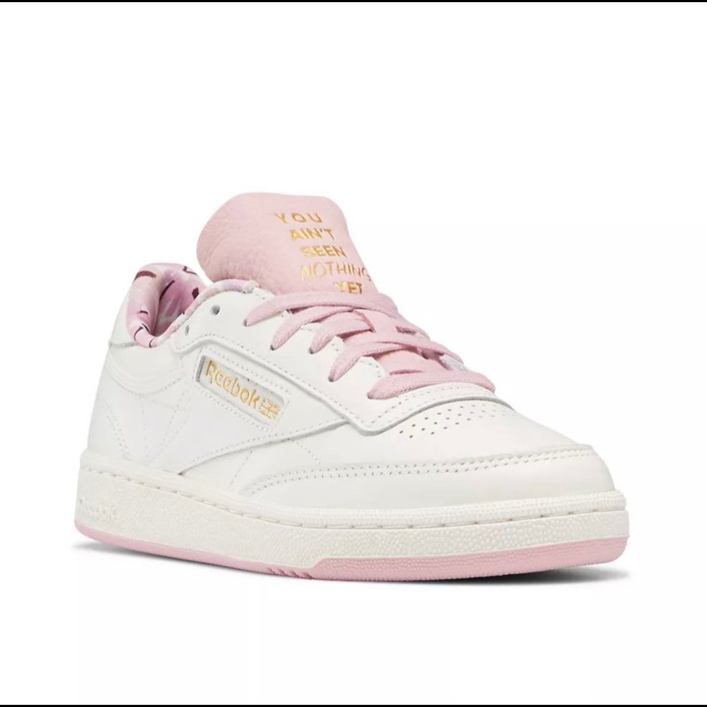 Reebok Sneakers